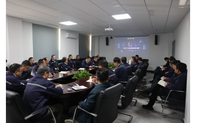 勝動（dòng）集團公司舉辦“傳統製造業數字化轉型”專題培訓